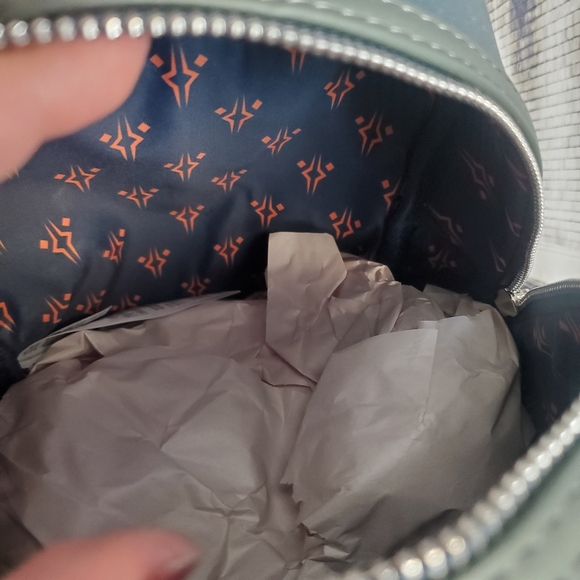 Loungefly Star Wars Backpack NWT - Picture 5 of 10